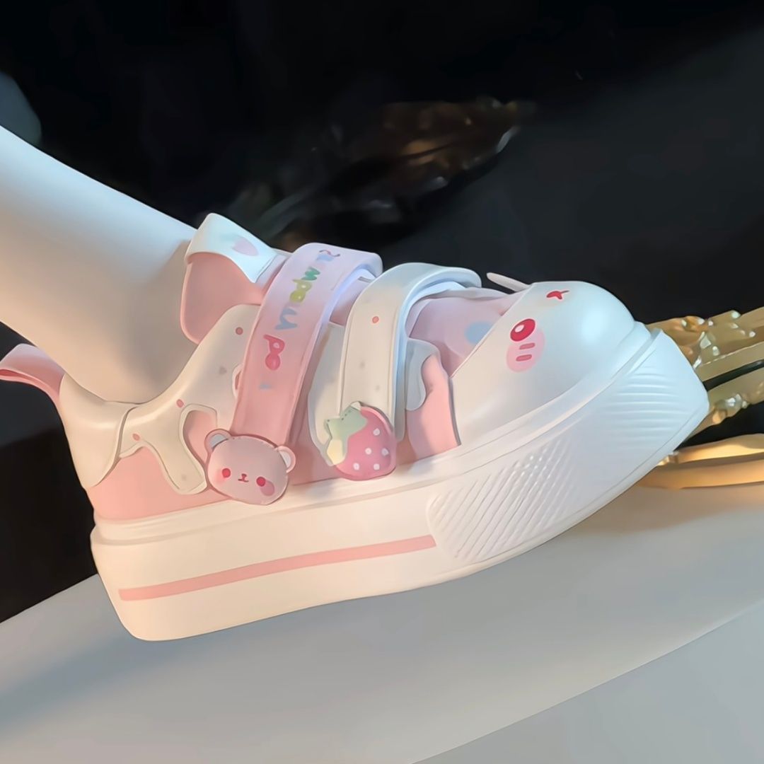 Women'S Shoes Big Feet - 2026 Autumn New Cute Strawberry Bear